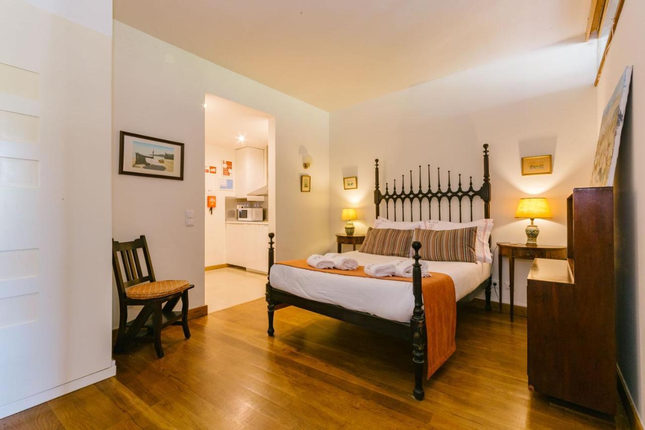 Rent4Rest Estoril Beachfront Apartments Exterior photo