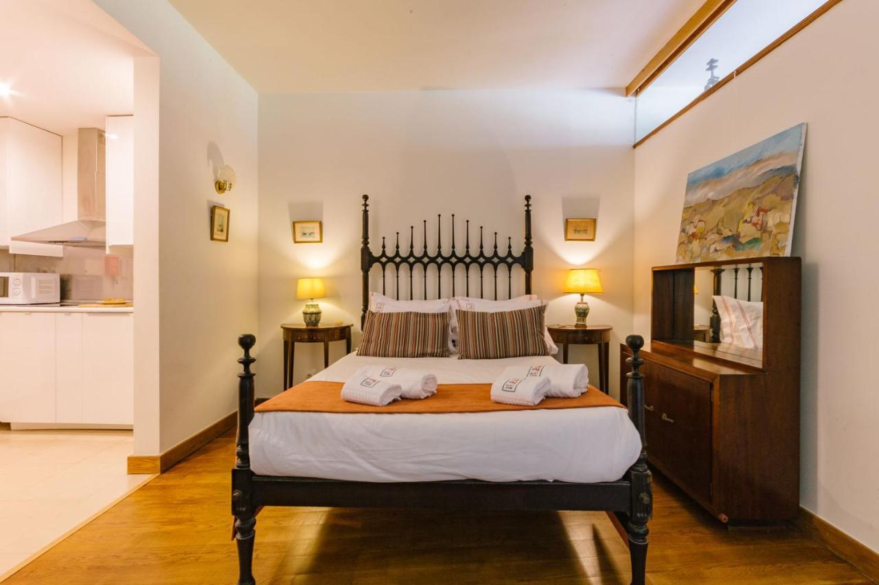 Rent4Rest Estoril Beachfront Apartments Exterior photo