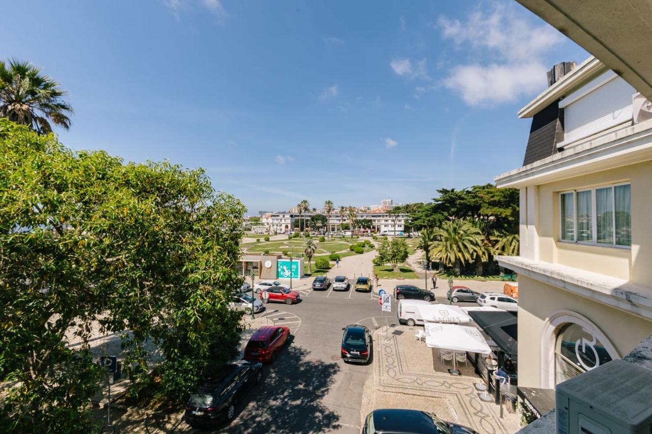 Rent4Rest Estoril Beachfront Apartments Exterior photo