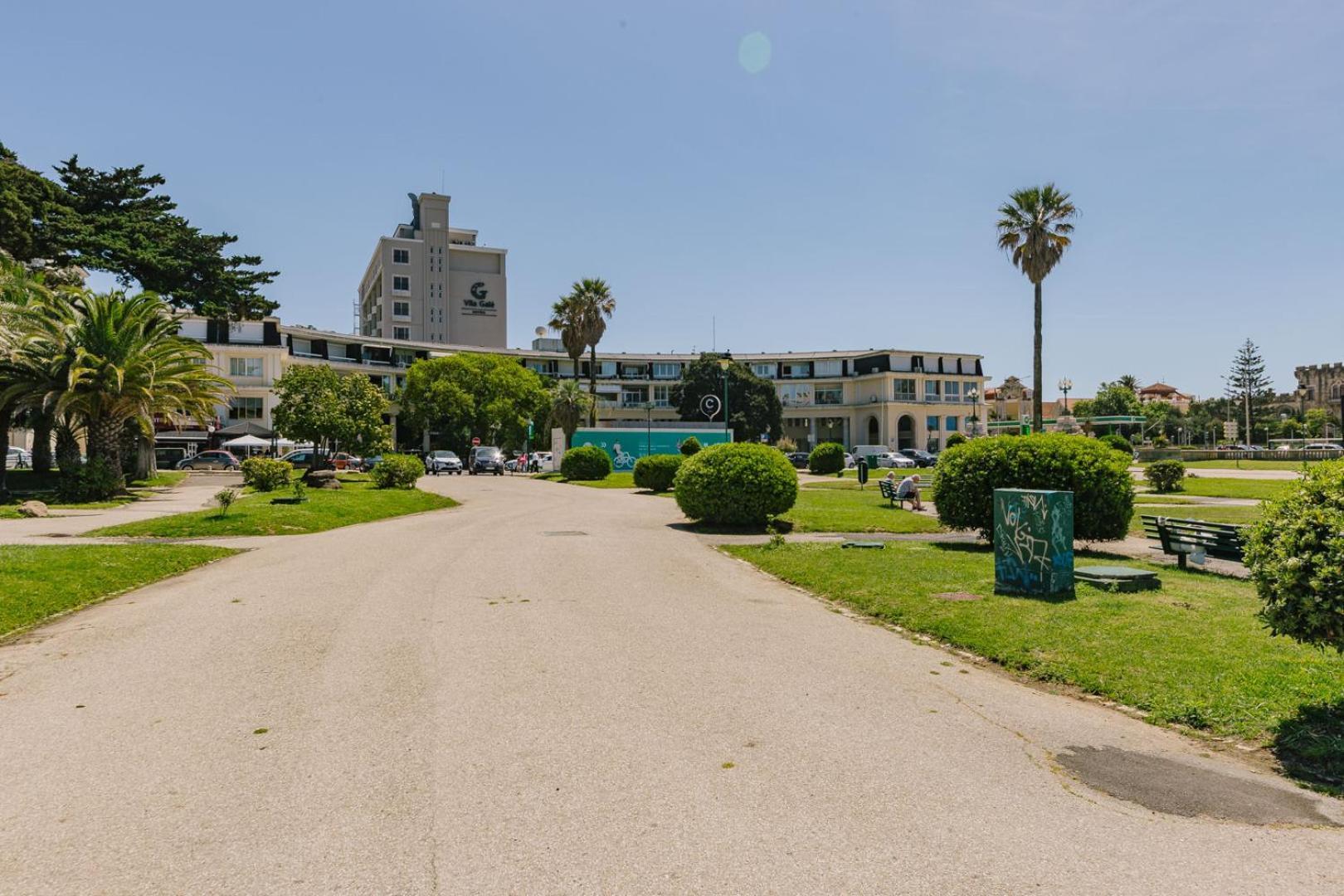 Rent4Rest Estoril Beachfront Apartments Exterior photo